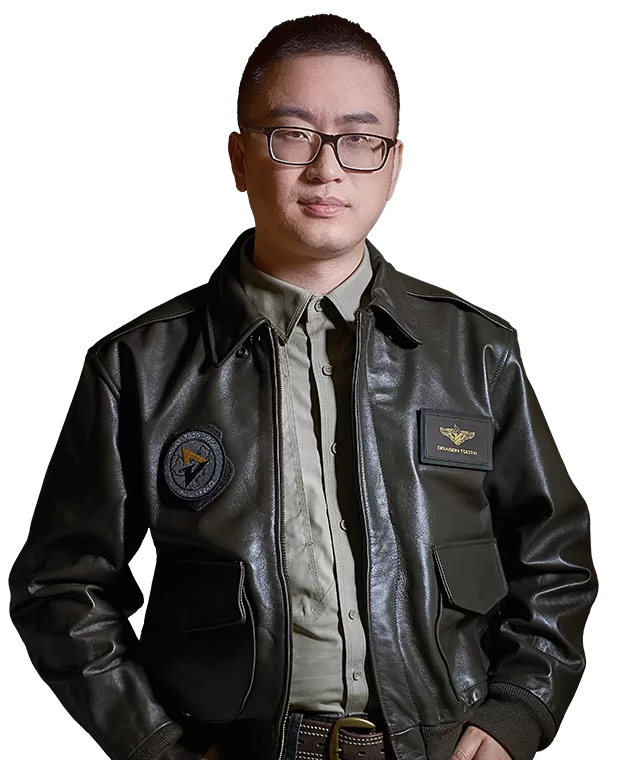 龙牙战术服装董事长-蒋磊